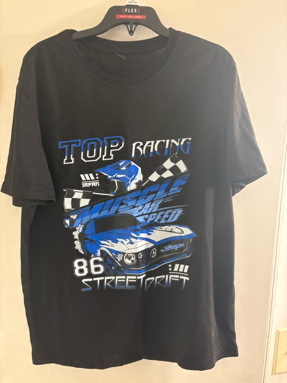 ROMWE Black Short Sleeve Muscle Car Racing Graphic Tee with Blue Accents